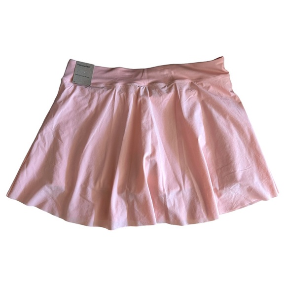 Nike Women's Spring Club Skirt in bleached coral blush - Picture 3 of 8